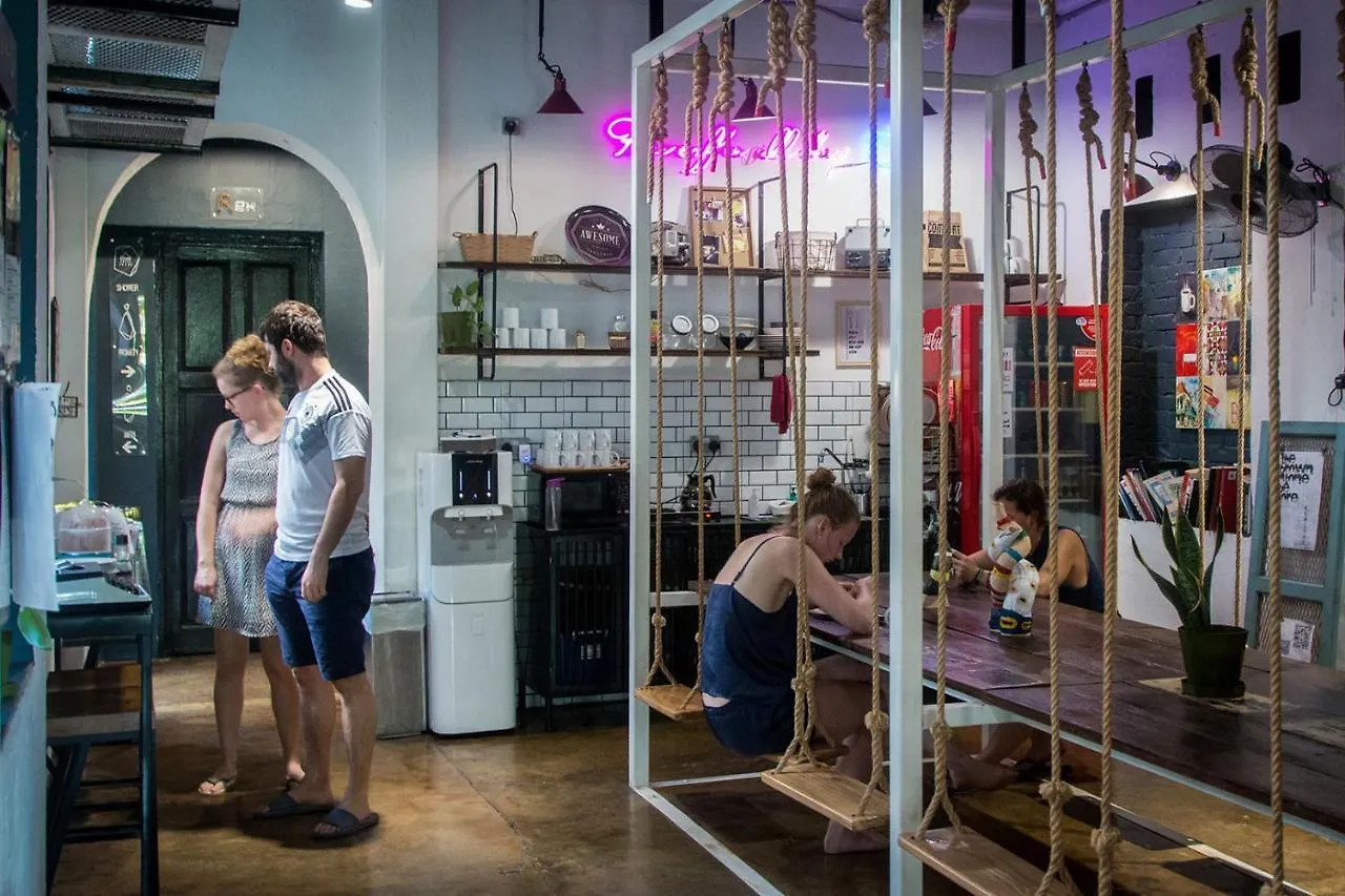 The Brownstone Hostel & Space Ipoh 0*,